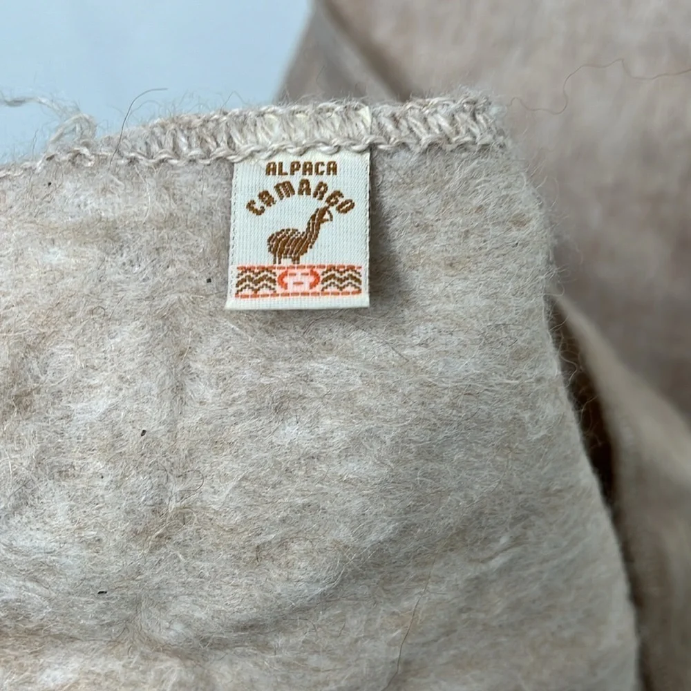 Alpaca Camargo Tan Fringe Peruvian Scarf - Picture 3 of 5